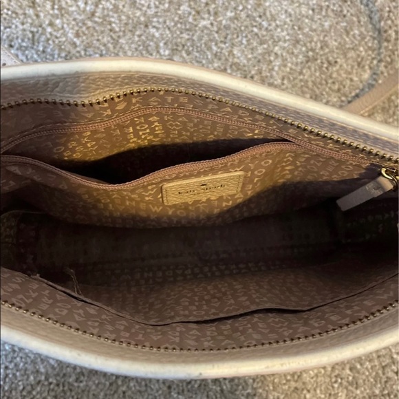 Authentic Kate spade crossbody - Picture 3 of 3